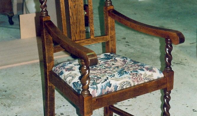 Twist Oak Arm Chair 29