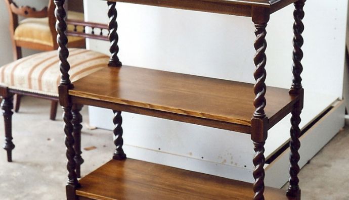 Twist Oak Dumb Waiter 11